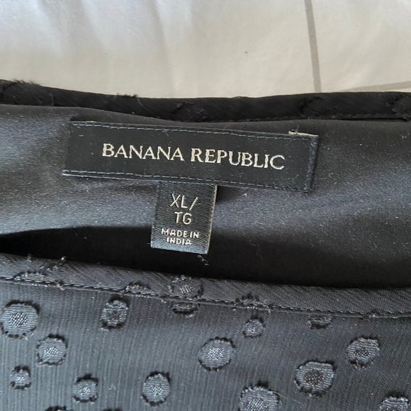 Banana Republic Short Sleeve Flutter Sleeve Lined Top Size XL, EUC - Picture 10 of 15